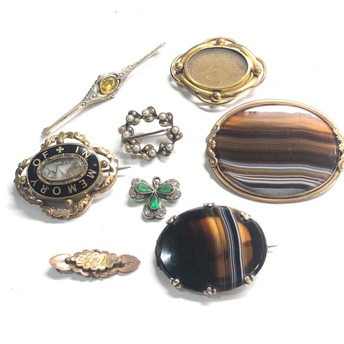 381 - Selection of antique jewellery items some in need of repair