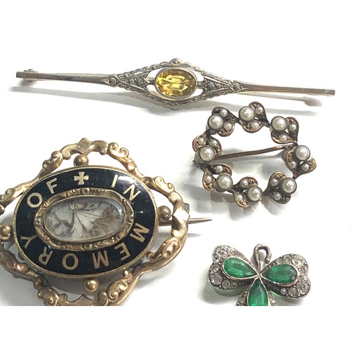 381 - Selection of antique jewellery items some in need of repair