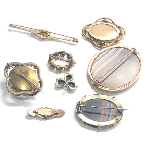 381 - Selection of antique jewellery items some in need of repair