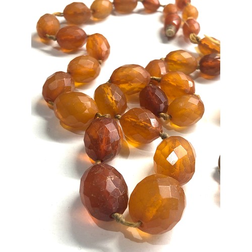 386 - Selection of antique amber jewellery items some in need of repair