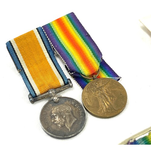 435 - WW1 British War/Victory Medal issued to 185891 PTE 1 A T DAVIES R.A.F, together with WW1 miniature s... 