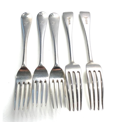 69 - Selection of silver table forks weight 260g