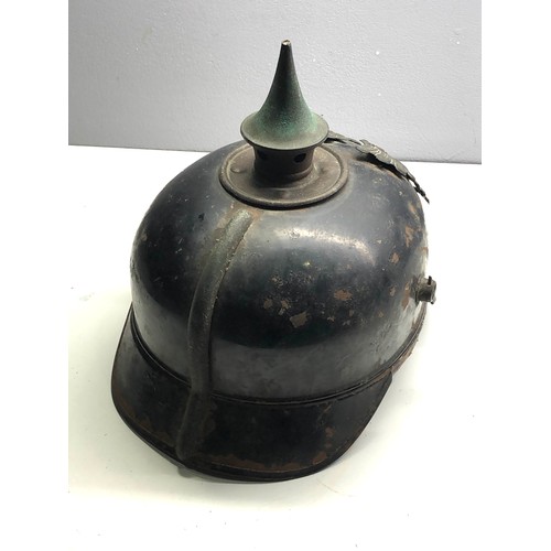 482 - ww1 german pickelhaube