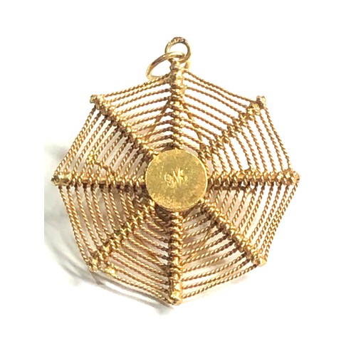 305 - Antique 9ct gold spiders web pendant weight 1.3g