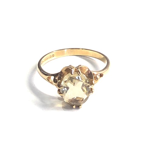 320 - 9ct gold citrine ring weight 2.4g