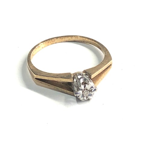 126 - 9ct gold diamond ring weight 1.9g