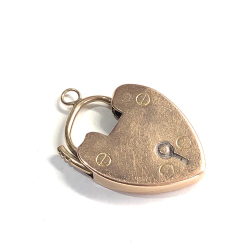 131 - Antique 15ct gold padlock 4.2g