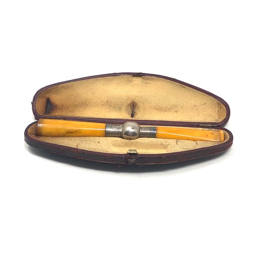 417 - Boxed antique silver & amber cigarette holder measures approx 11cm long comes in fitted box