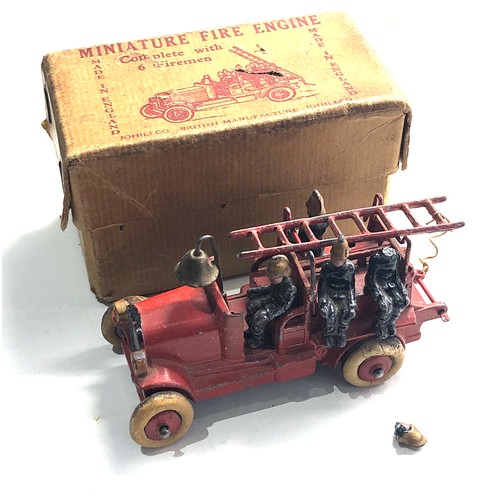 422 - Vintage boxed lead Johillco miniature fire engine in original box some figures damaged and missing p... 