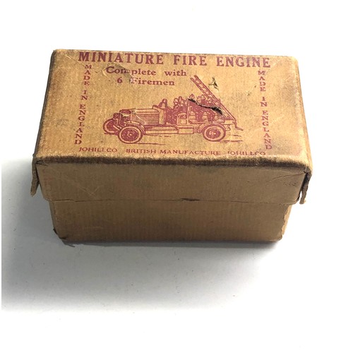 422 - Vintage boxed lead Johillco miniature fire engine in original box some figures damaged and missing p... 