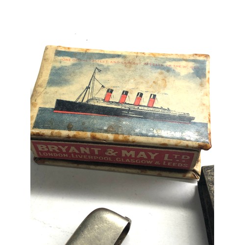 415 - 5 vintage matchboxes