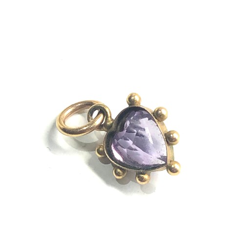 69 - Antique 9ct gold amethyst heart pendant 1g