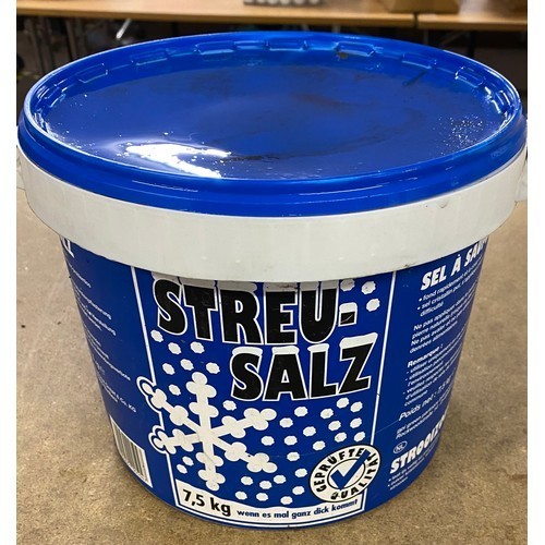 100B - 5 Tubs of 7.5kg rock salt