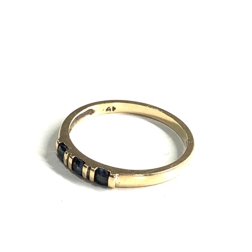 144 - 14ct gold sapphire ring weight 1.7g