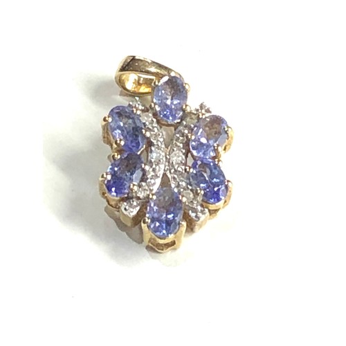 150 - 9ct gold tanzanite pendant weight 2g