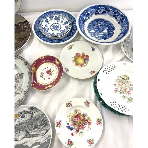 277 - Large selection of collectors plates