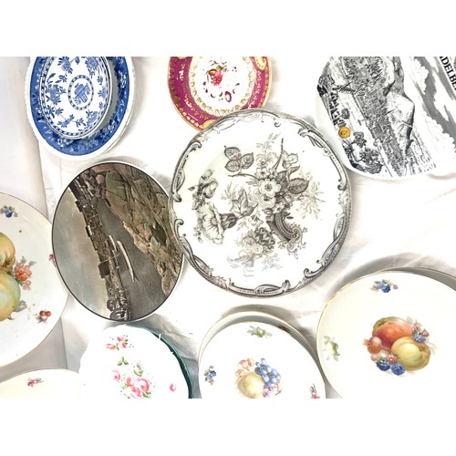 277 - Large selection of collectors plates