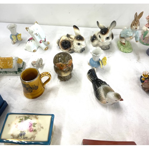 268 - Selection of miscellaneous pottery to include Goebel, Beswick,  Ainsley, Coalport etc