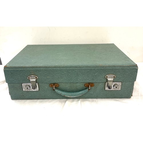 169 - Cased Sirram 1950s retro picnic set