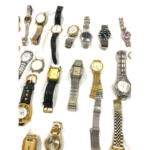 435 - Selection of ladies and gents wristwatches, untested