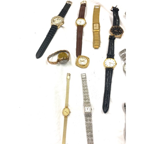 433 - Selection of ladies and gents wristwatches, untested