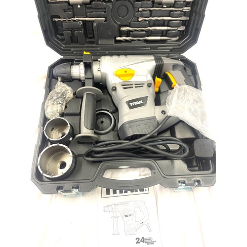 193 - Cased Titan Rotary hammer drill 1500w complete