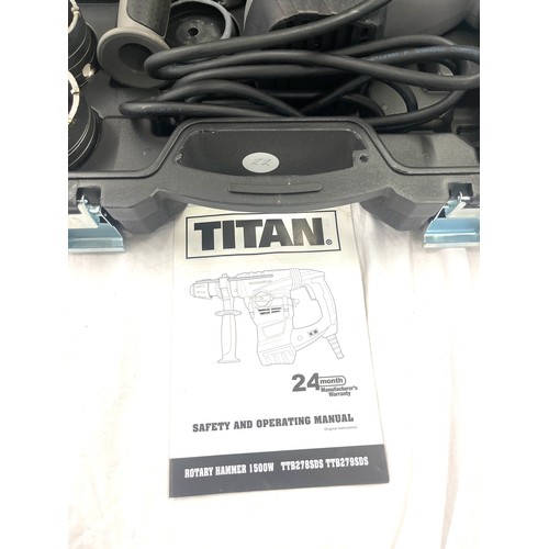 193 - Cased Titan Rotary hammer drill 1500w complete