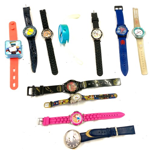 469 - Selection of childs disney watches etc