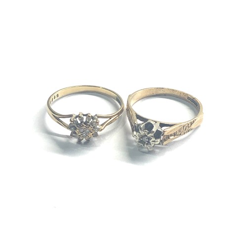 488 - 2 x 9ct gold diamond rings  (3.5g)