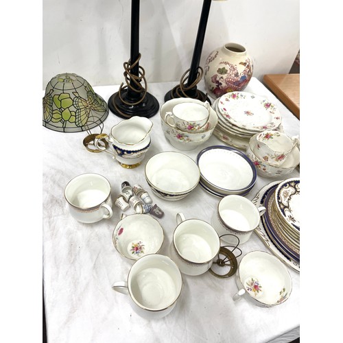 201 - Assortment of ceramics including Masons, Paragon, 2 lamps with shades etc