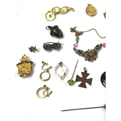 493 - Selection antique and vintage costume jewellery