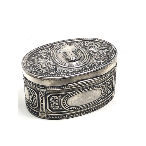 29 - Large continental silver snuff box measures approx 9cm by 6cm height 5cm