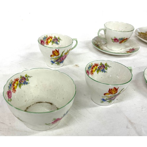 74 - Selection of vintage Shelley pottery to include part tea service