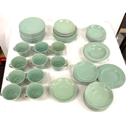 94 - Selection of Woods Beryl ware, good overall condition