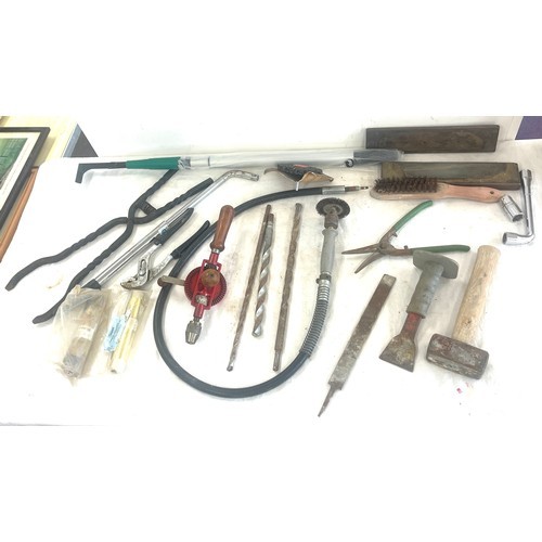 311 - Selection of vintage and later tools