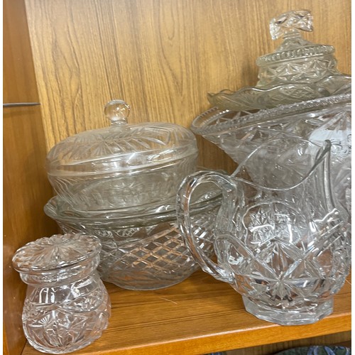 136 - Large selection of assorted glassware includes decanters, vases etc