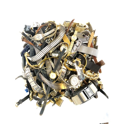 506 - Selection of assorted wristwatches