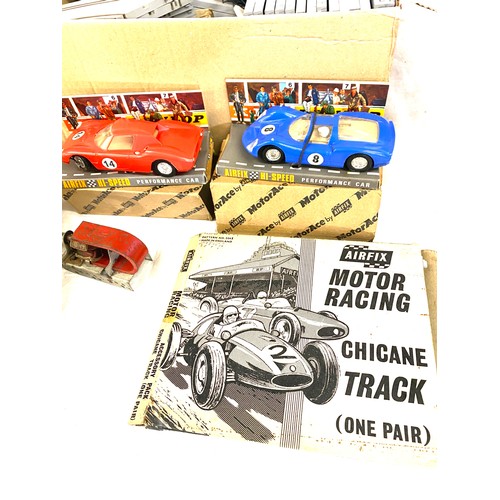 234 - Large selection of Airfix motor racing cars, track etc