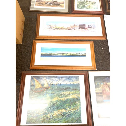 195 - Selection of 11 assorted pictures, 9 are framed