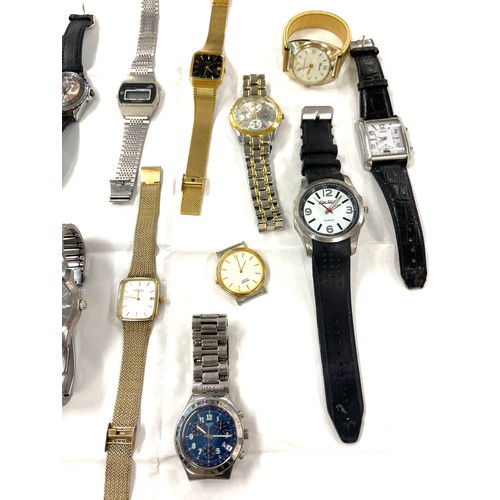 495 - Selection of ladies and gents wristwatches, untested