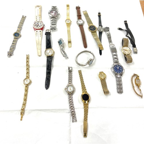 497 - Selection of ladies and gents wristwatches, untested