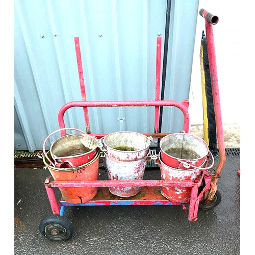 100i - Vintage fire trolley with 6 fire buckets