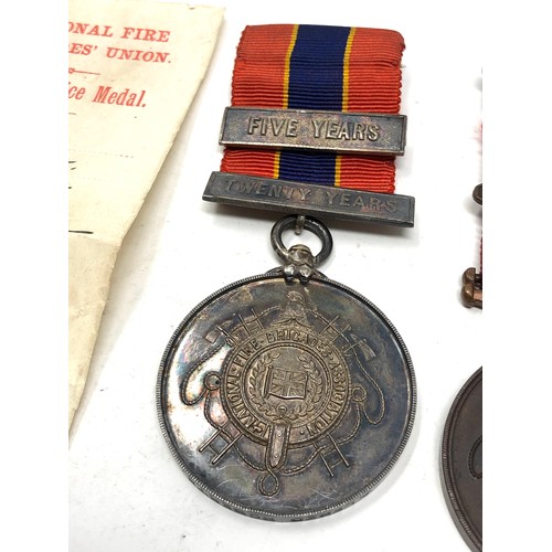 415 - Silver & Bronze Fire brigade long service medals to alfred roberts award notice dated 1915