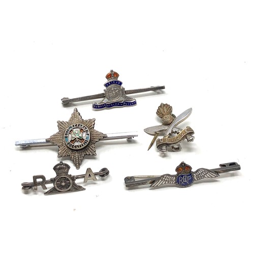 431 - 5 silver military sweetheart badges