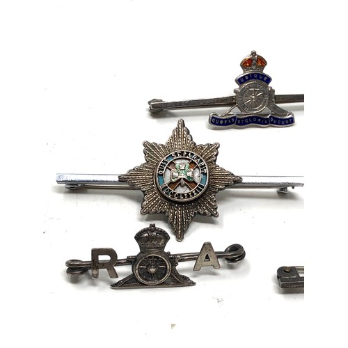 431 - 5 silver military sweetheart badges