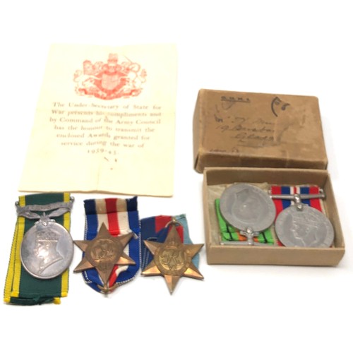 426 - Boxed ww2 medals & territorial medal to 7358614 cpl h.murray r.e.m.e