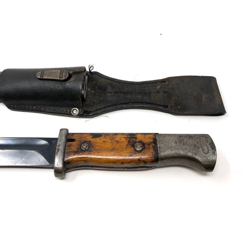 430 - ww2 german  K98 durkopp bayonet with leather frog