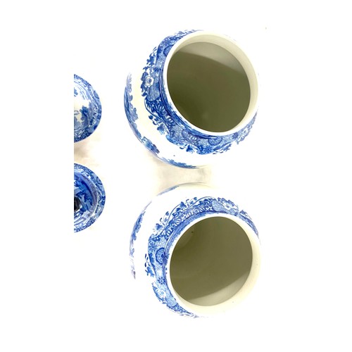 422 - Pair of blue and white Copeland Spode lidded vases, each vase measures approx 12.5