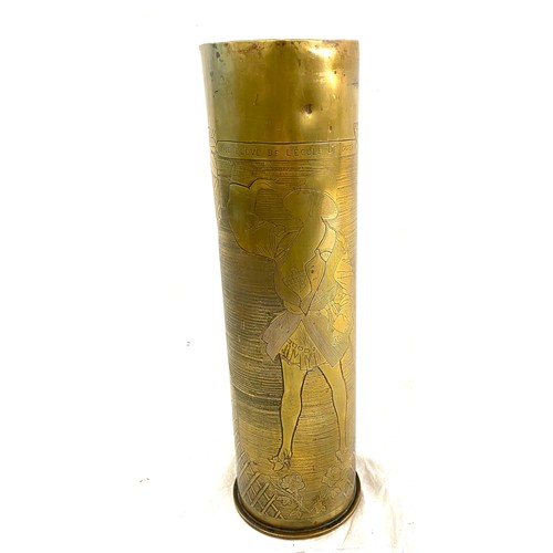 412 - Large french ww1 shell case marked 105 mle 1913 engraved with scantily clad lady height 39cm 10.5cm ... 