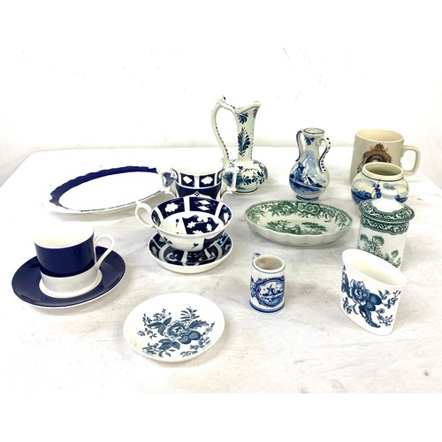 46 - Selection blue and white pottery to include Delph, Spode, Royal Worcester etc